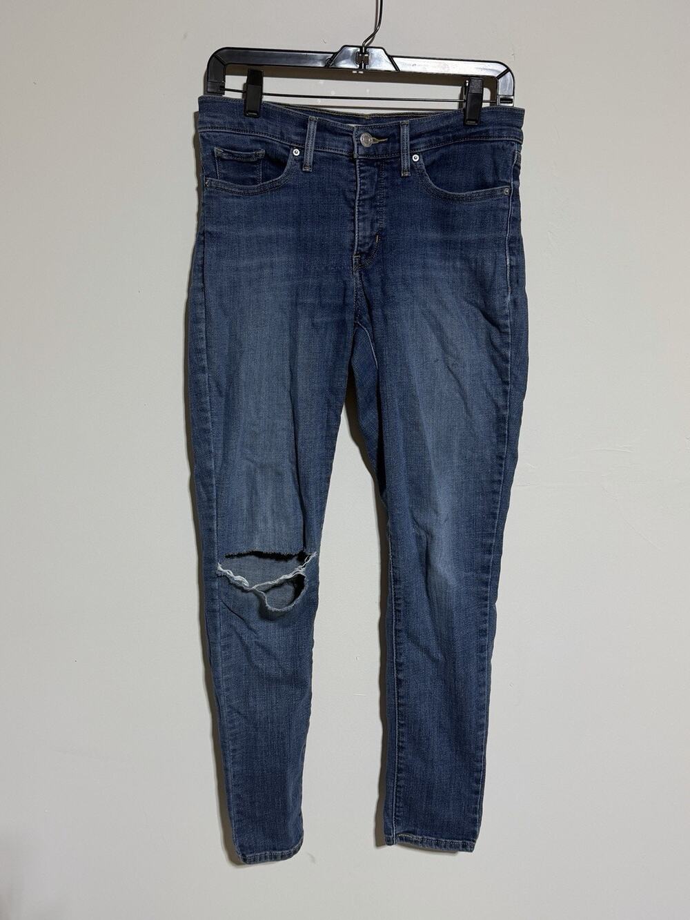 Levis 311 Shaping Skinny Jeans Womens Size 28 Medium Wash Blue Stretch 5 Pockets